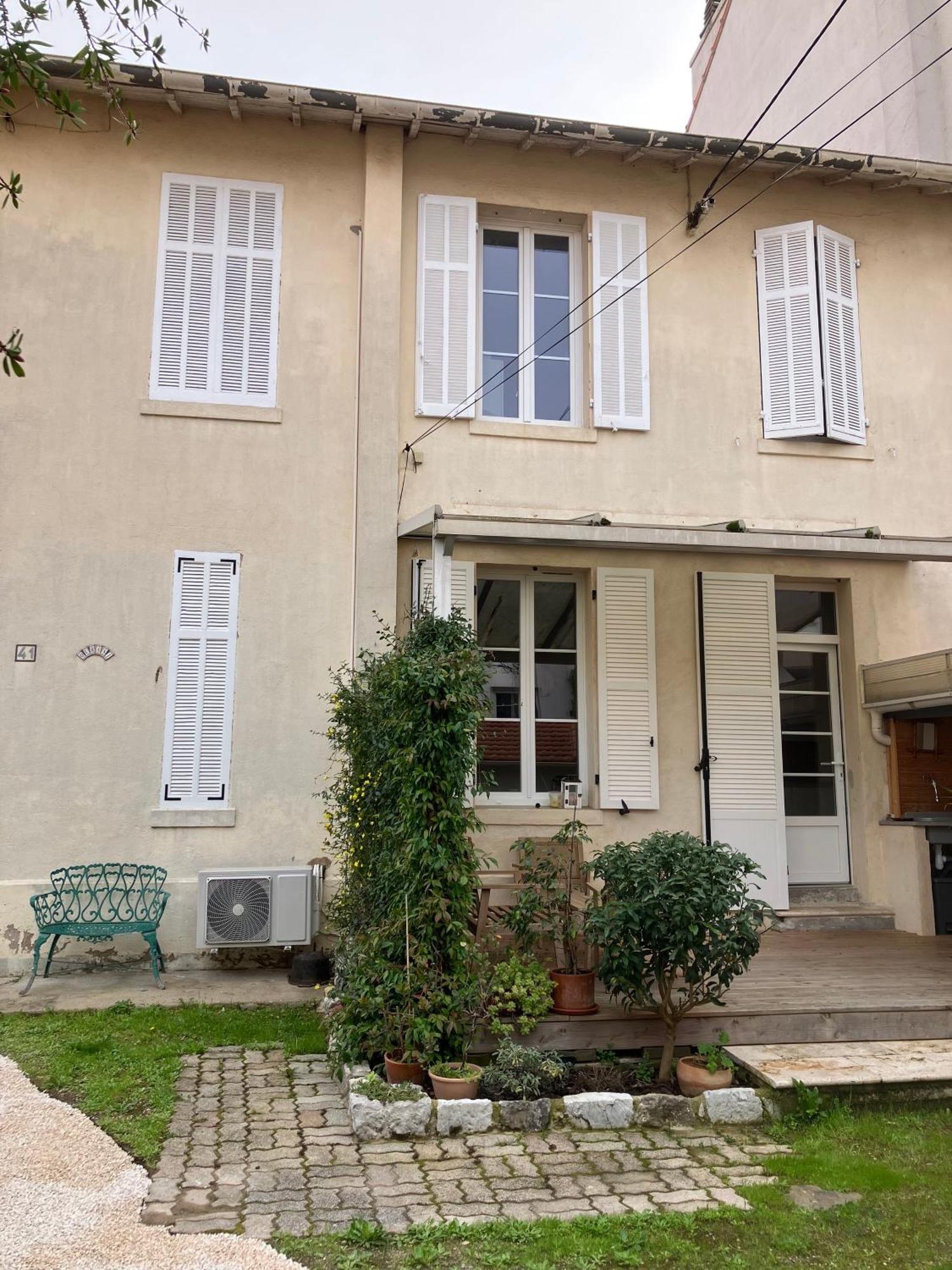 Charmant Appartement Cosy Saint-Raphaël Εξωτερικό φωτογραφία